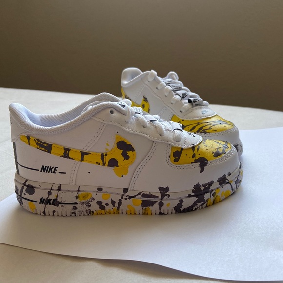 Custom AF1 - Picture 2 of 3